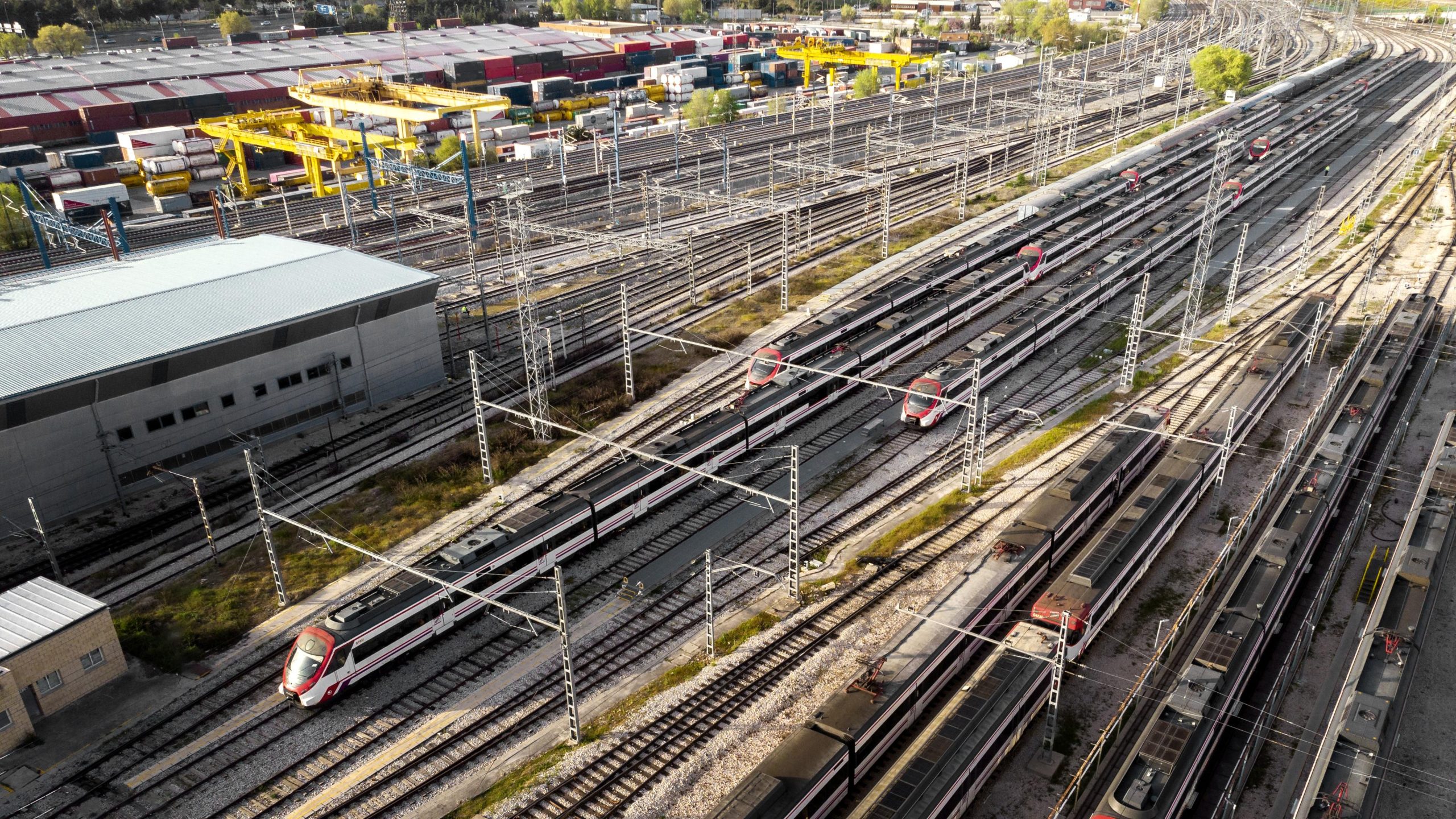 concept-de-transport-ferroviaire-et-ferroviaire